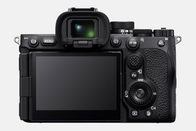 Image of the α7R V with its LCD panel