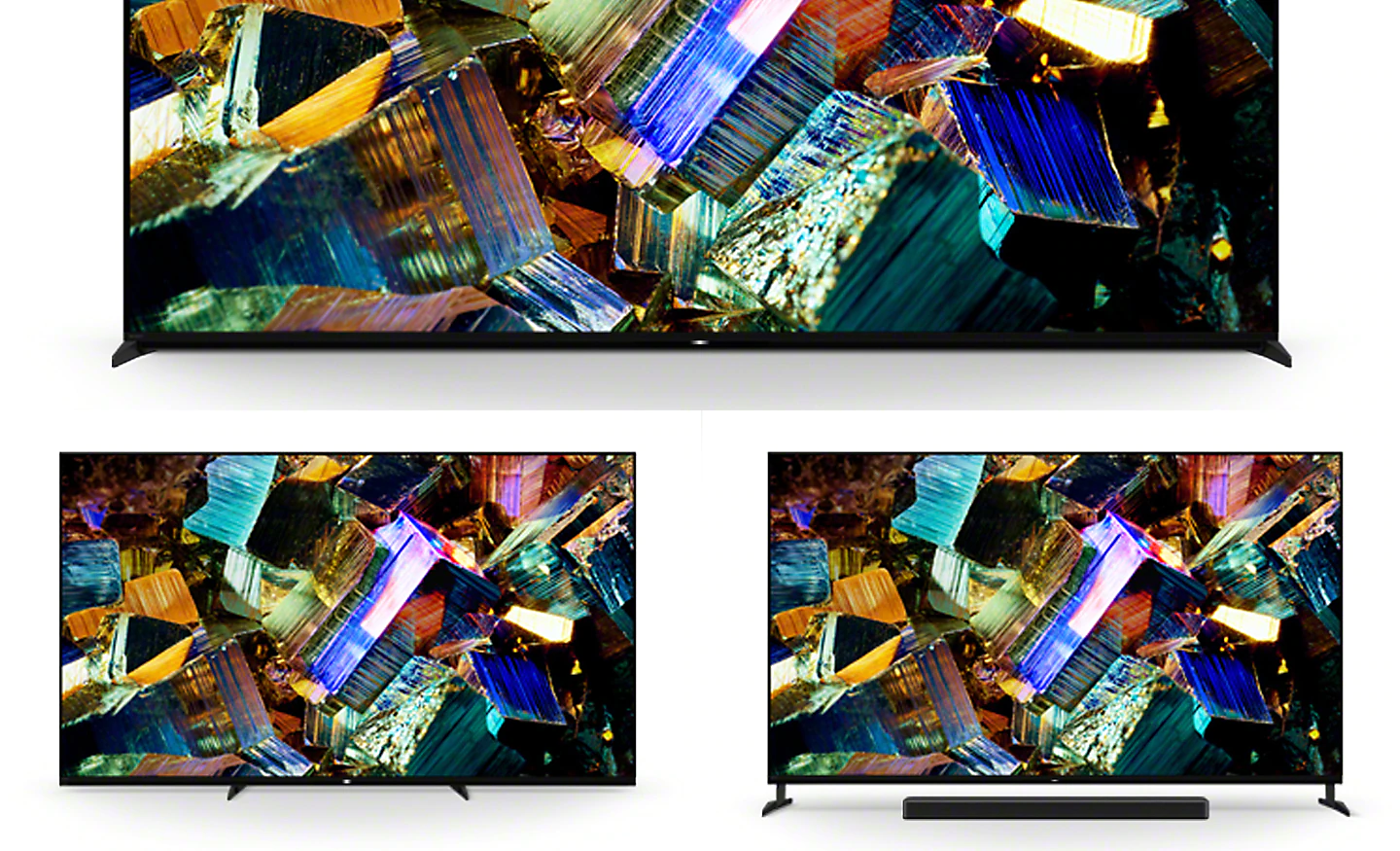 Snímek znázorňující stojan nastavitelný ve 3 směrech na televizoru s krabicemi obalenými barevnou folií na obrazovce