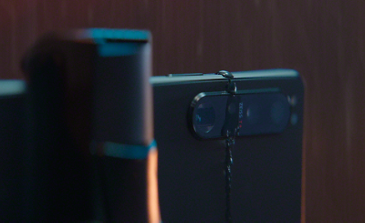 Xperia 1 IV 上有水滴