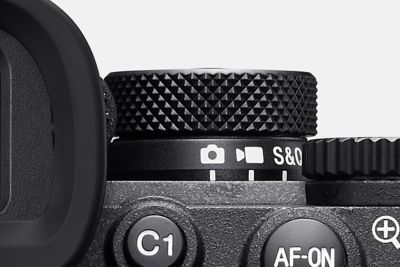 Image of the S&Q dial