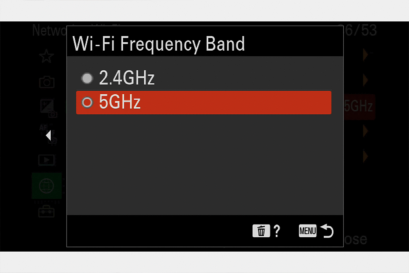 Afișajul de meniu pentru selectarea setării de 5 GHz sau de 2,4 GHz