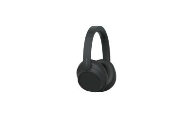 תמונה של זוג שחור של אוזניות Sony WH-CH720 על רקע לבן