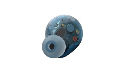 Audífonos azules transparentes que se muestran uno al lado del otro con el audífono izquierdo de frente y el audífono derecho girado hacia un lado para que se puedan ver desde todos los ángulos