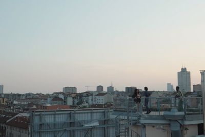 Imagen de ejemplo recortada de una escena al atardecer filmado en 4:2:2 de 10 bits