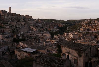 Imagen de ejemplo de un paisaje urbano temprano en la mañana