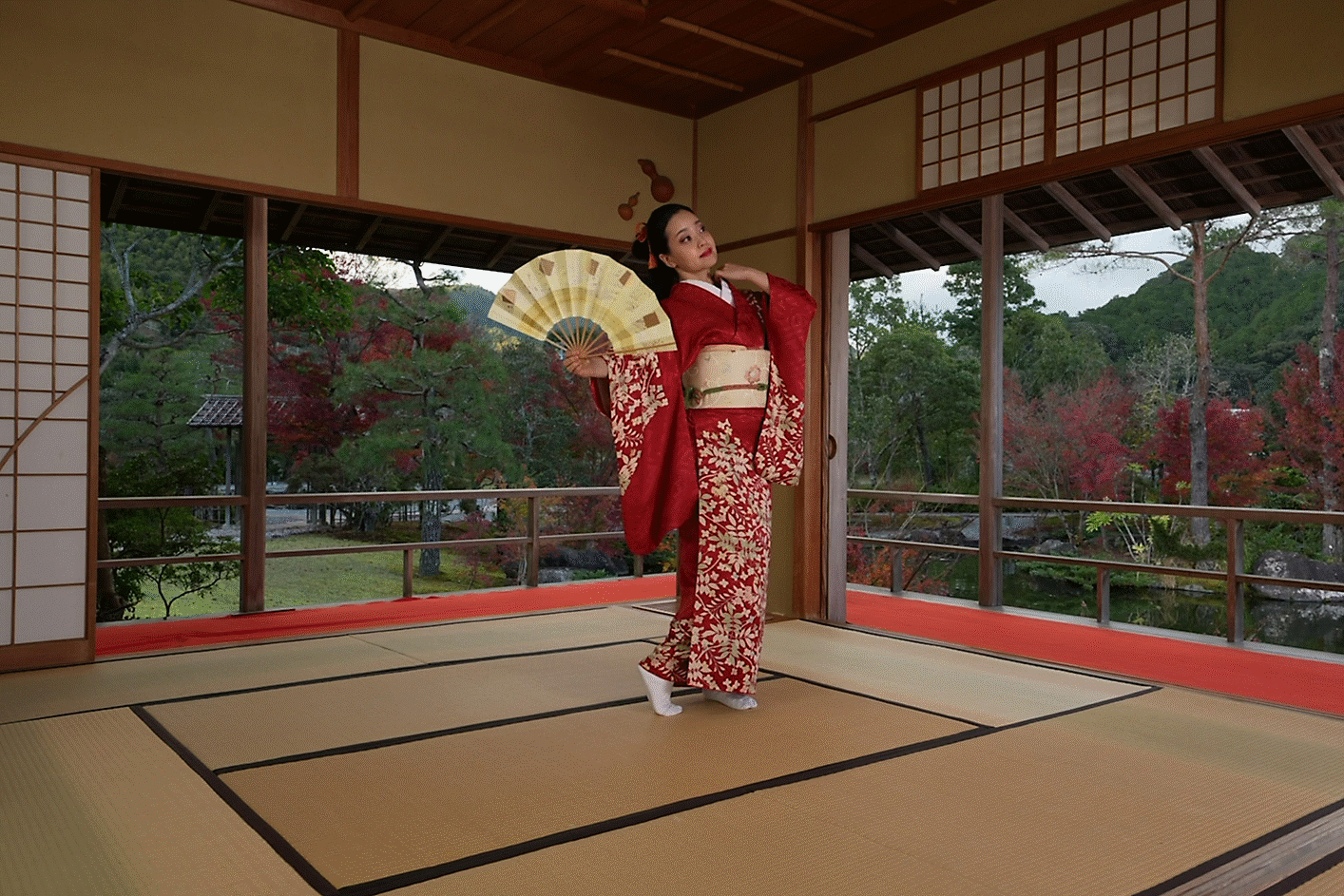 Danseuse japonaise traditionnelle