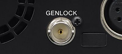 Đồng bộ với thiết bị bên ngoài (Genlock) 