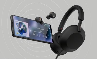 A Xperia 1 VI with paired wired and wireless headphones.