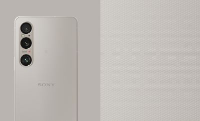 Xperia 1 V1 phone in Platinum Silver with texture.