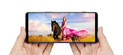 Immersive cinematic viewing