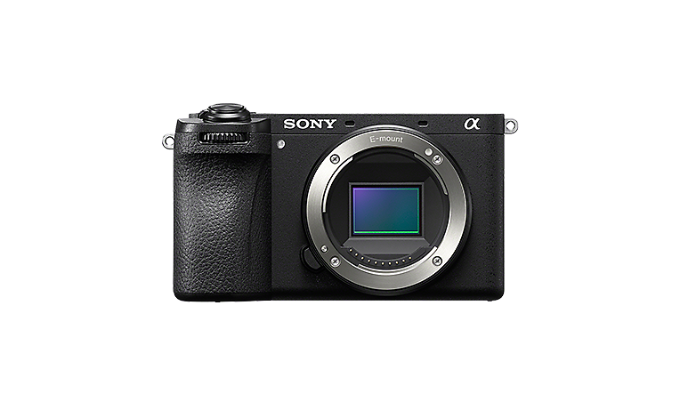 Front view of Sony α6700
