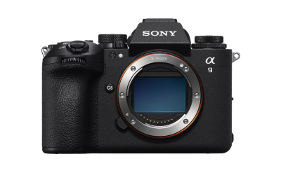 מבט מלפנים על Sony α9 III