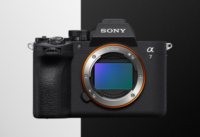 Économisez 200 € sur l'appareil photo hybride plein format α7V.
