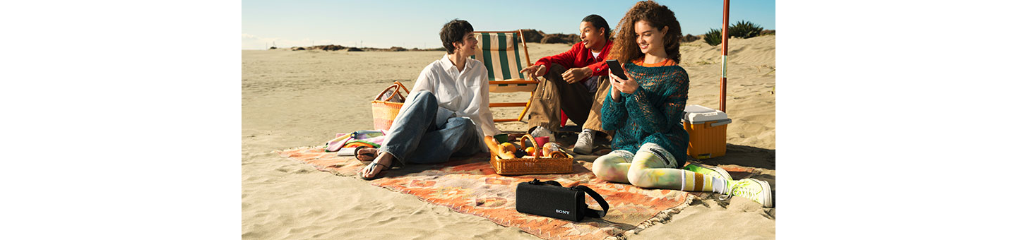 Âm trầm mạnh mẽ từ một chiếc loa nhỏ gọn