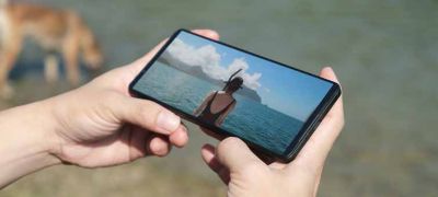 Màn hình Xperia sáng nhất từ trước đến nay