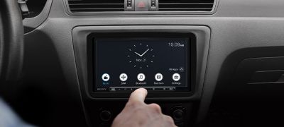 Simple button controls with intuitive design