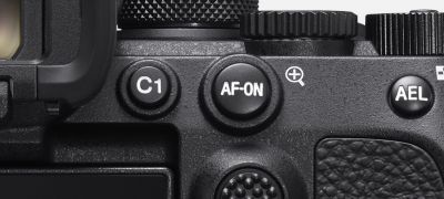 AF support in manual-focus mode