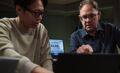 Feature 2 WF 1000XM6 Artist Intended D 01?$mediumstaticimagehotspot$&fmt=png alpha