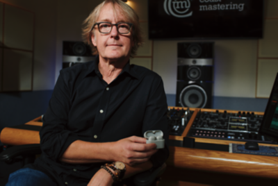 Feature 2 WF 1000XM6 engineer 04 D 1?$smallStaticImage$&fmt=png alpha