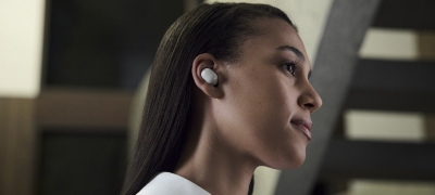 Refined shape. Naturally comfortable.