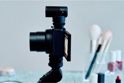 Hình ảnh ZV-1 II có gắn ECM-G1