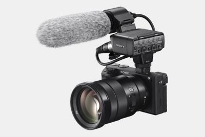 Hỗ trợ mic và ngõ vào âm thanh chất lượng chuyên nghiệp