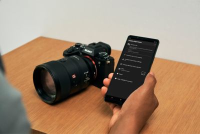 Using a smartphone with the α1