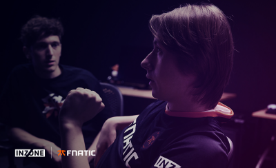 Fnatic team using mouse pads