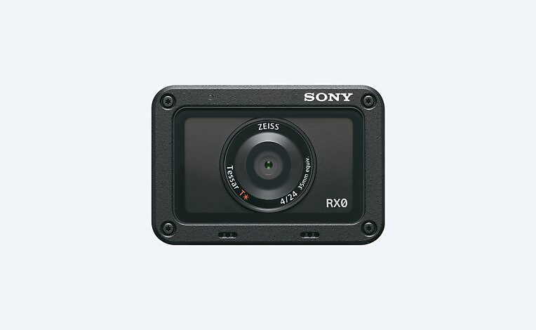 Vista frontal de la cámara Sony DSC-RX0