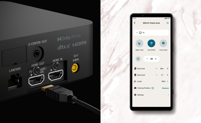 Контролна кутија на BRAVIA Theatre Quad и паметен телефон кој го прикажува интерфејсот на апликацијата BRAVIA Connect.
