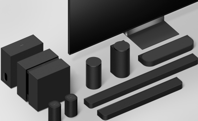 Sony 家庭娛樂系列產品，包括電視、Soundbar、重低音揚聲器及無線後置揚聲器，整齊排列展示。