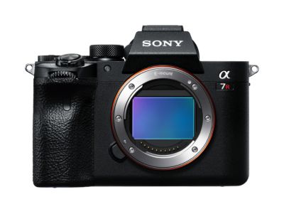最安！1600まで撮影可能？SONYミラーレス用！αをお持ちの方に！サポート付き 比較表 | デジタル一眼カメラ α（アルファ） | ソニー