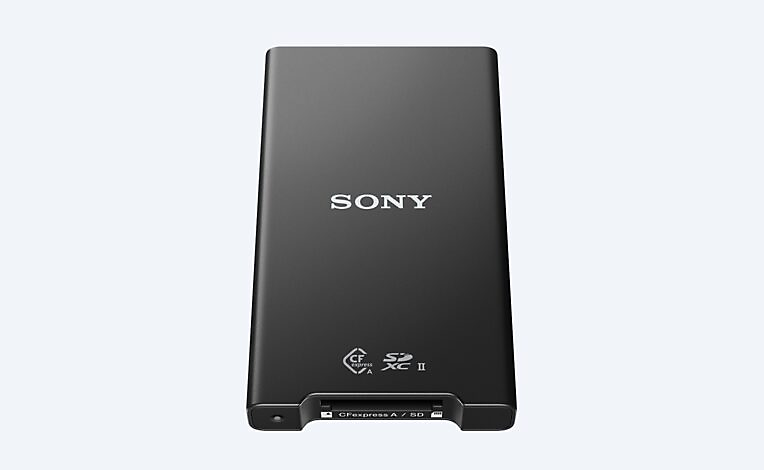 Črn čitalnik kartic Sony MRW-G2