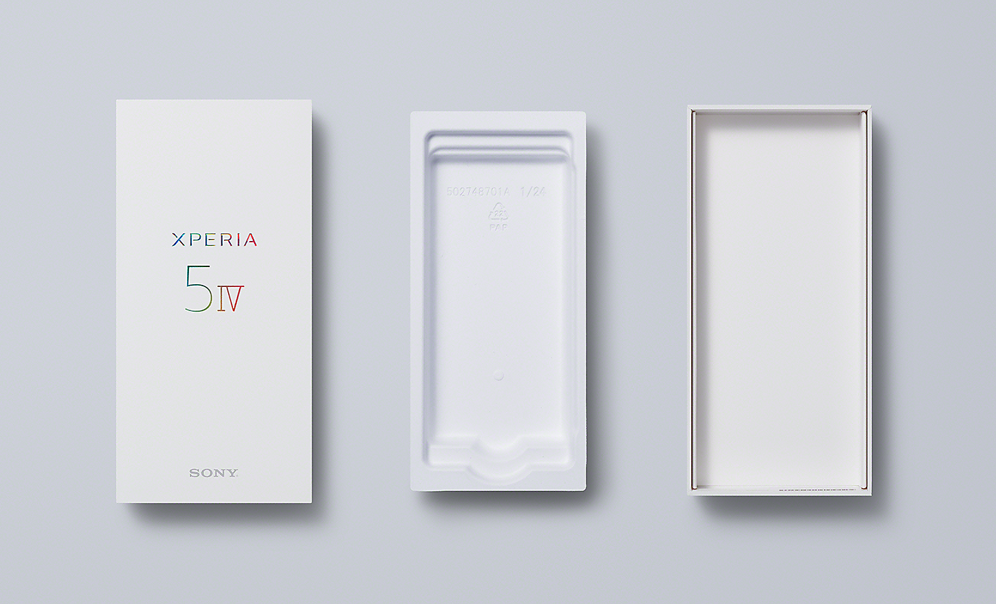 Packaging components for the Xperia 5 IV