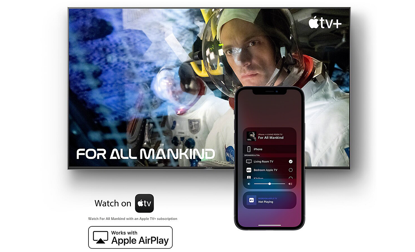Zaslon prikazuje nadaljevanko For All Mankind na Apple TV s pametnim telefonom spredaj in logotipoma za »Watch on Apple TV« in »Works with Apple AirPlay« spodaj