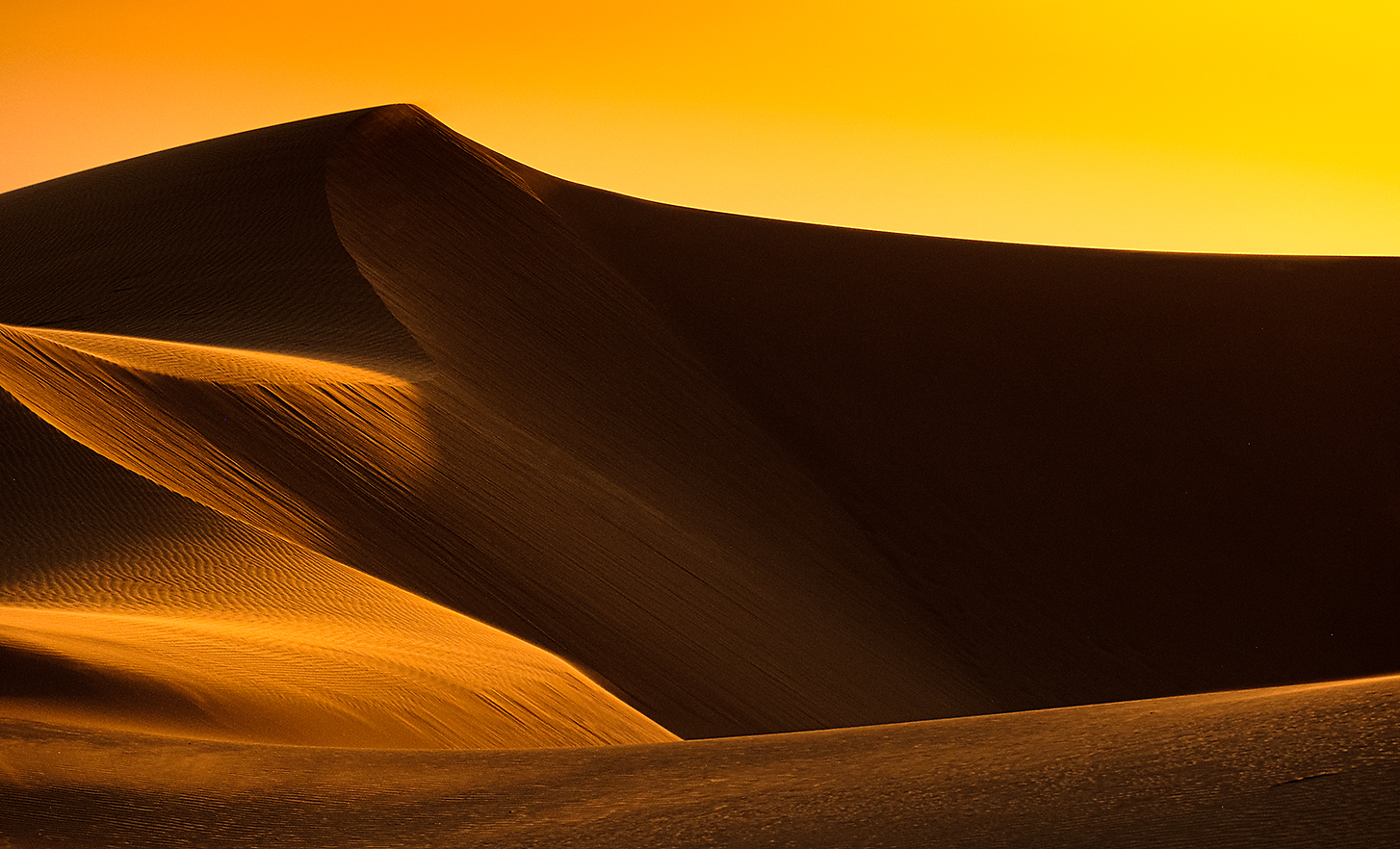 Capture d'écran montrant des dunes de sable dans le désert