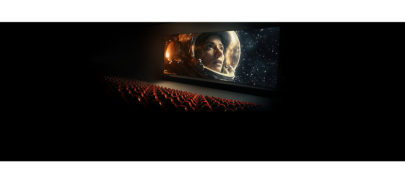 קולנוע עם מושבים אדומים מלפנים ומסך המציג סרט של אסטרונאוט בחלל