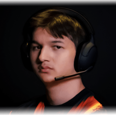 Profile image of Leo wearing a pair of black INZONE H5 headphones