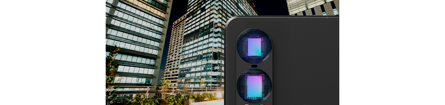 Khả năng chụp thiếu sáng sánh ngang máy ảnh full-frame