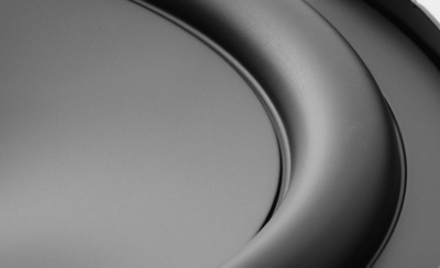  Primer plano de la envoltura de gomaespuma del parlante XS-130GS