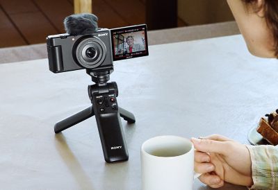 Sony ZV-1F Vlogging Camera (Black) - Orms Direct - South Africa