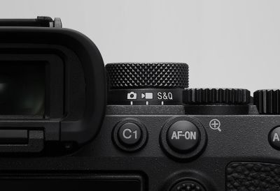 Sony Alpha 7 IV Full-frame Mirrorless Interchangeable Lens Camera Bundle