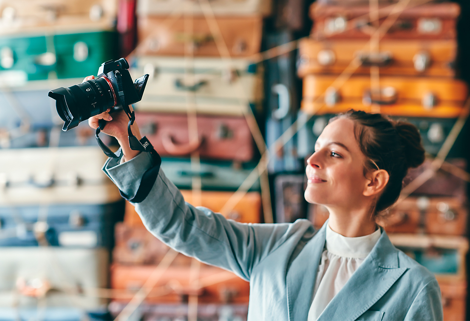 SEL20F18G | Lenses | Sony India SEL20F18G | Lenses | Sony India