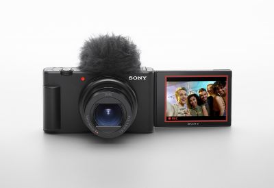 Buy Sony Alpha ZV-E10 Mirrorless Vlog Camera in Qatar 