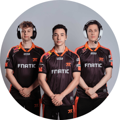 Group photo of five Fnatic VALORANT players standing together