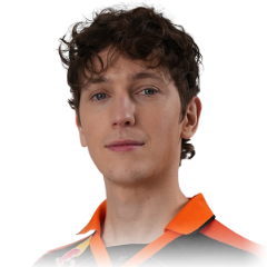 Headshot photo of the Fnatic player called Boaster